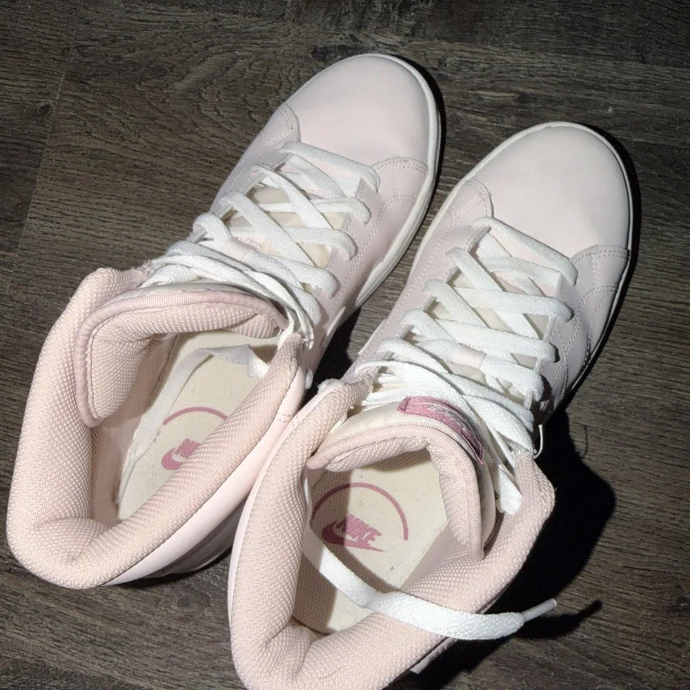 Nike Court Royale 2 Mid Women's Sneakers Light Soft Pink Shoes 9